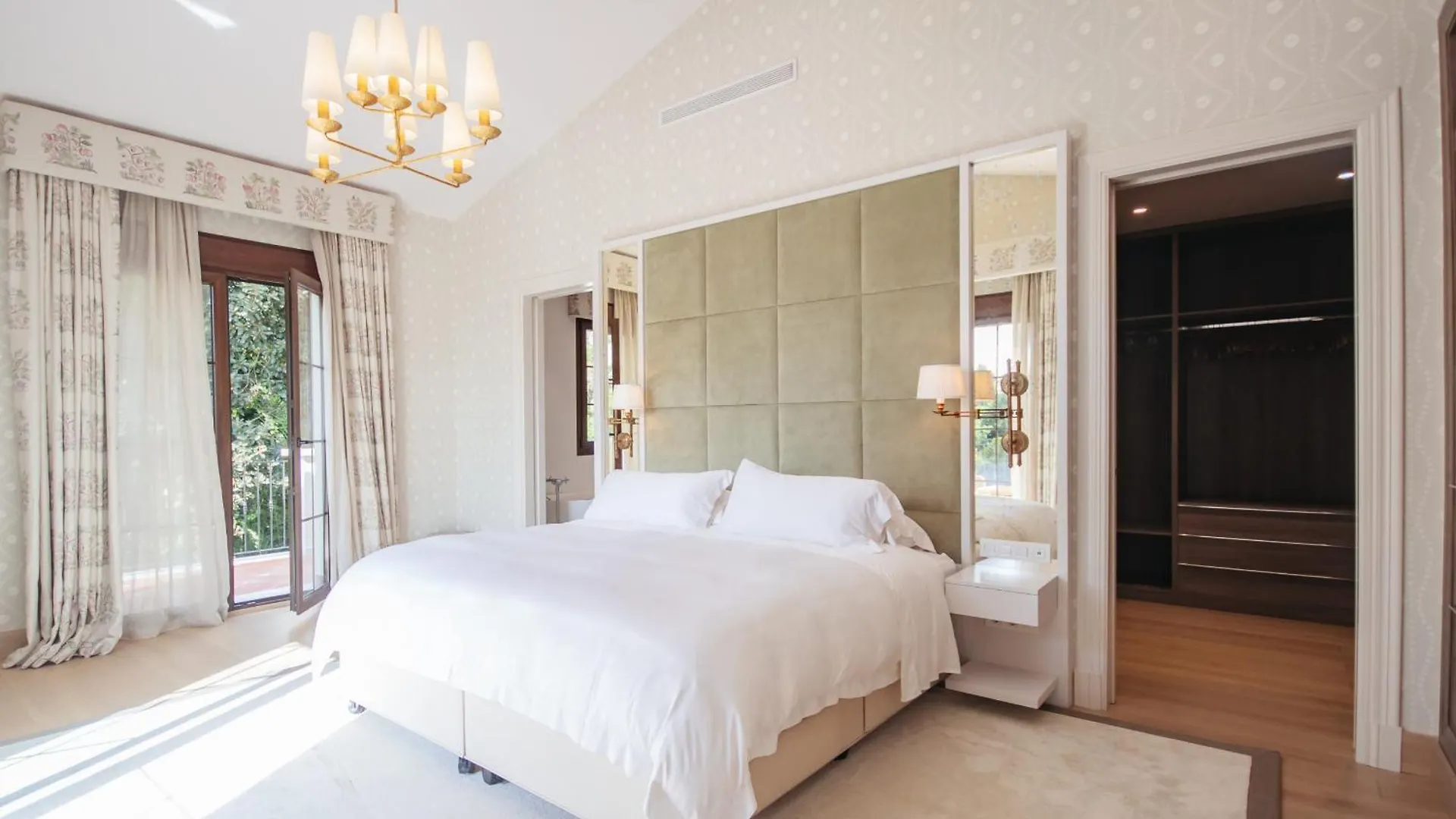 Willa Cubo'S Luxury Mansion El Baron De Sierra Blanca Marbella